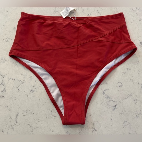 Cupshe Other - Cupshe Marsala twisted high waisted bikini bottoms Size Medium swim suit